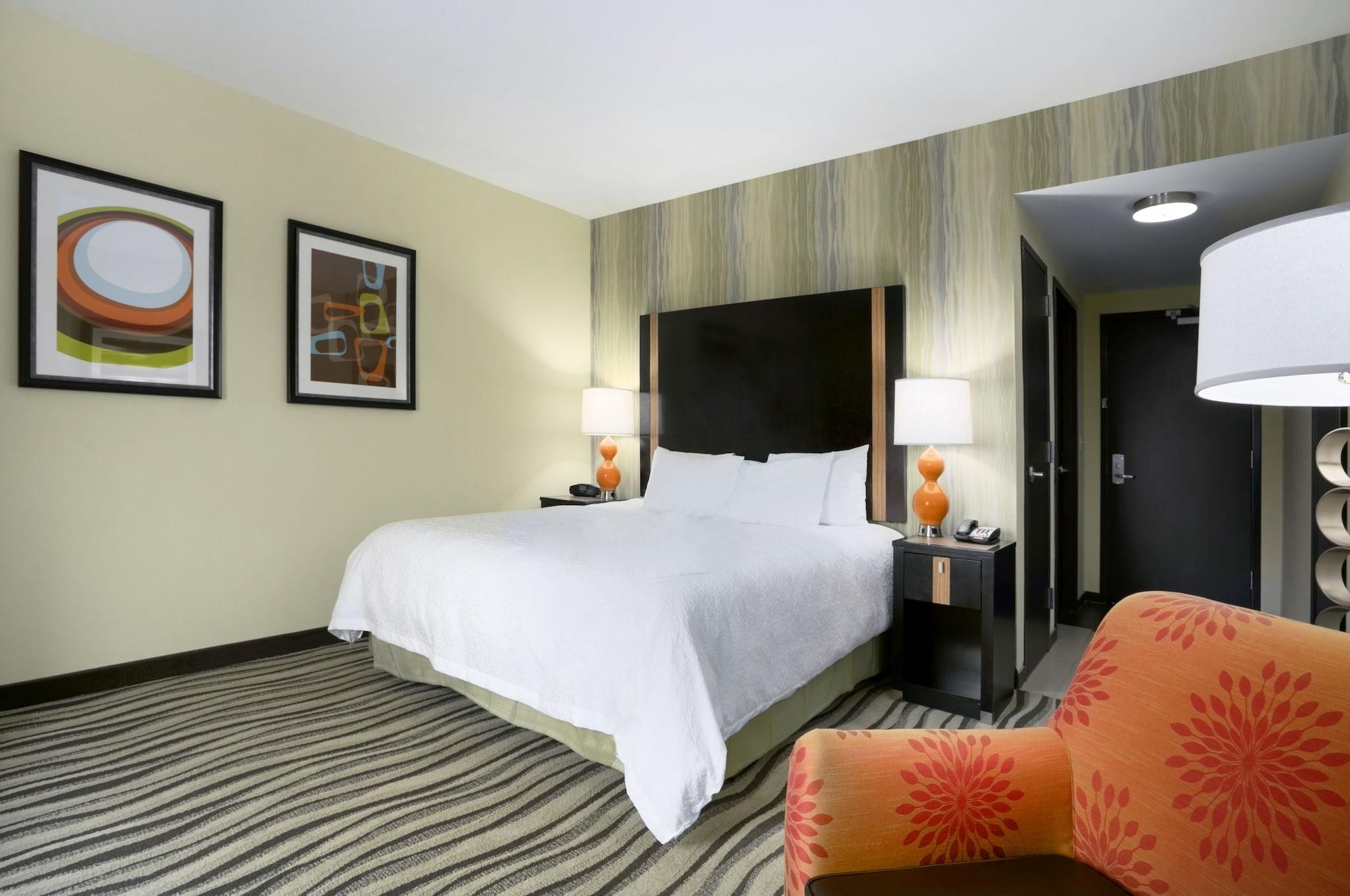 Hampton Inn & Suites Laurel Exterior photo
